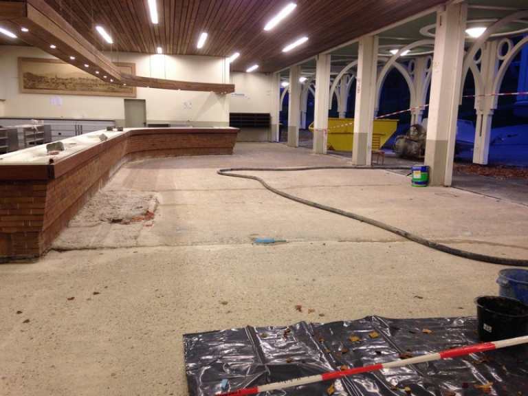 Neuer Estrich im Hauptzelt 2016 Neuer Estrich im Hauptzelt 2016