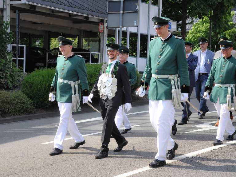 Montag_Olper_Schuetzenfest_2016_006206