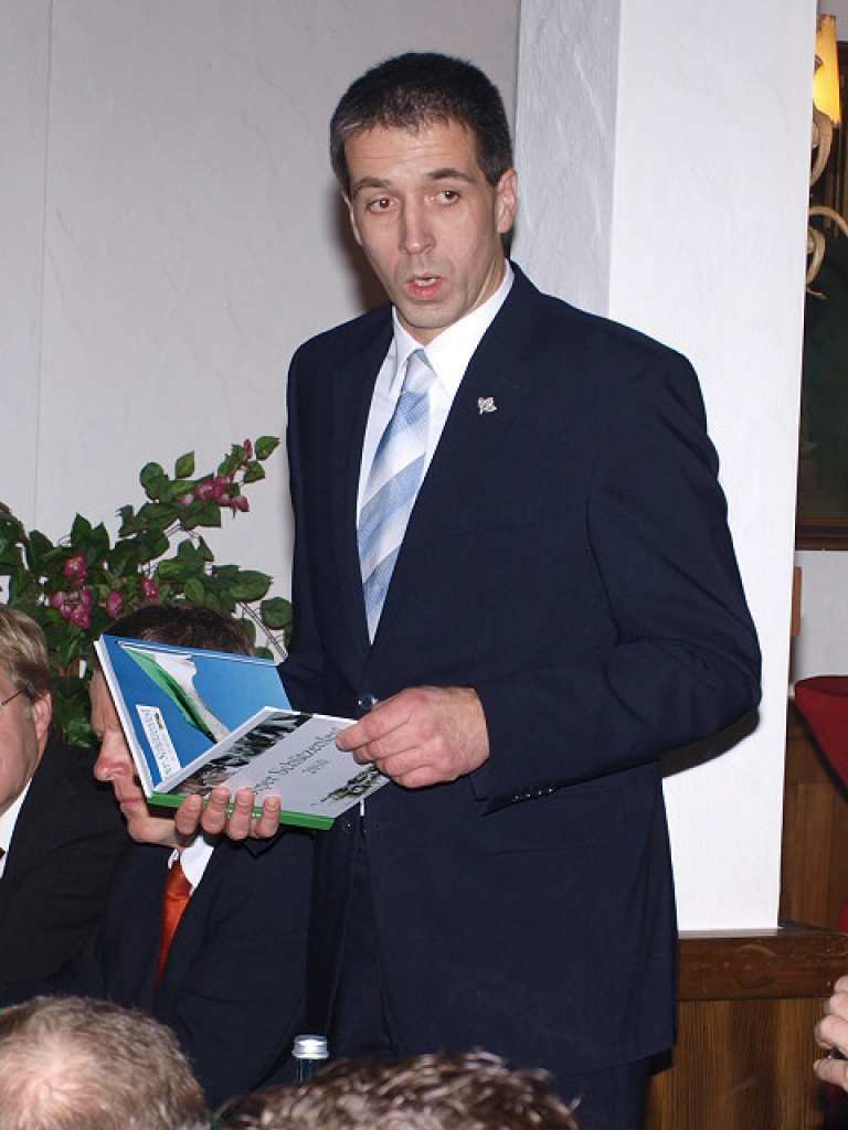 OLYMPUS DIGITAL CAMERA OLYMPUS DIGITAL CAMERA