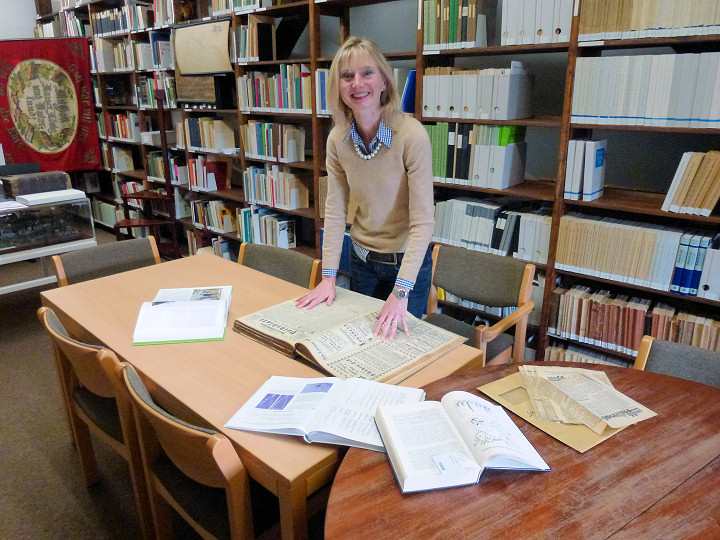 Autorin der Vereinschronik, Frau Andrea Arens Autorin der Vereinschronik, Frau Andrea Arens