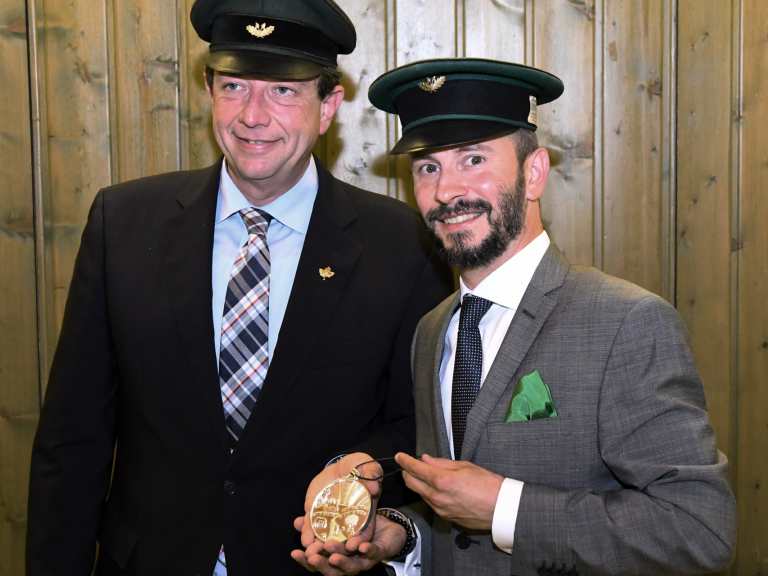 06-schuetzenverein-olpe-ordensübergabe-2017-stephan-neuhaus