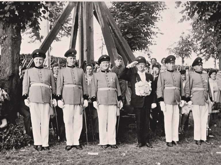 Schützenkönig 1965 - Tonis Hochstein Schützenkönig 1965 - Tonis Hochstein