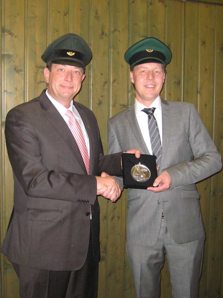 Ordensübergabe 2014 - Major Peter Liese & Schützenkönig Dr. Christian Kuckertz