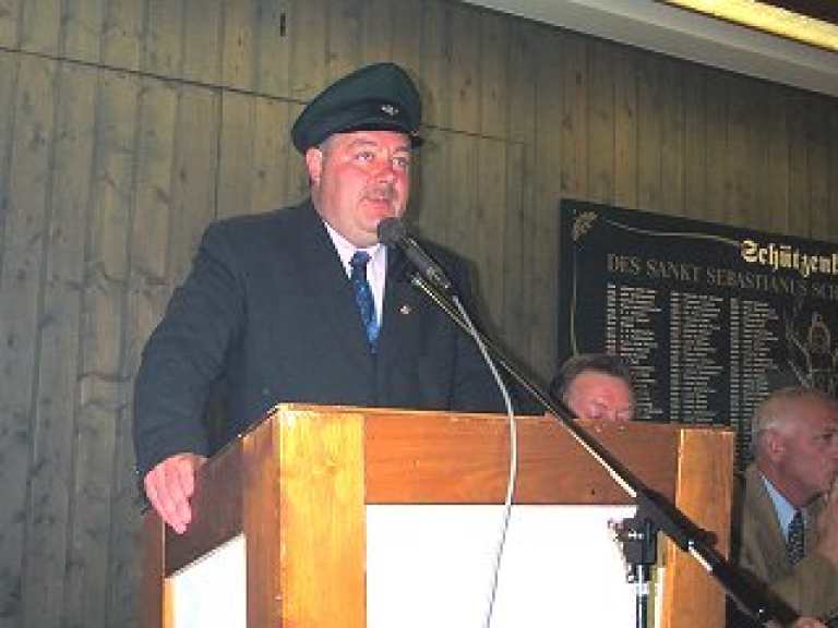 Ordensübergabe 2001 - Schützenkönig Major Paul Imhäuser