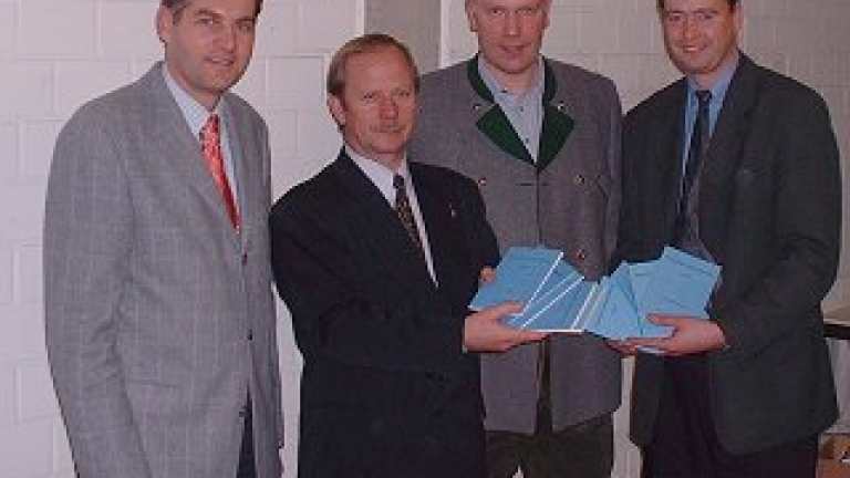 schuetzenverein-olpe-musikverpflichtung-2003