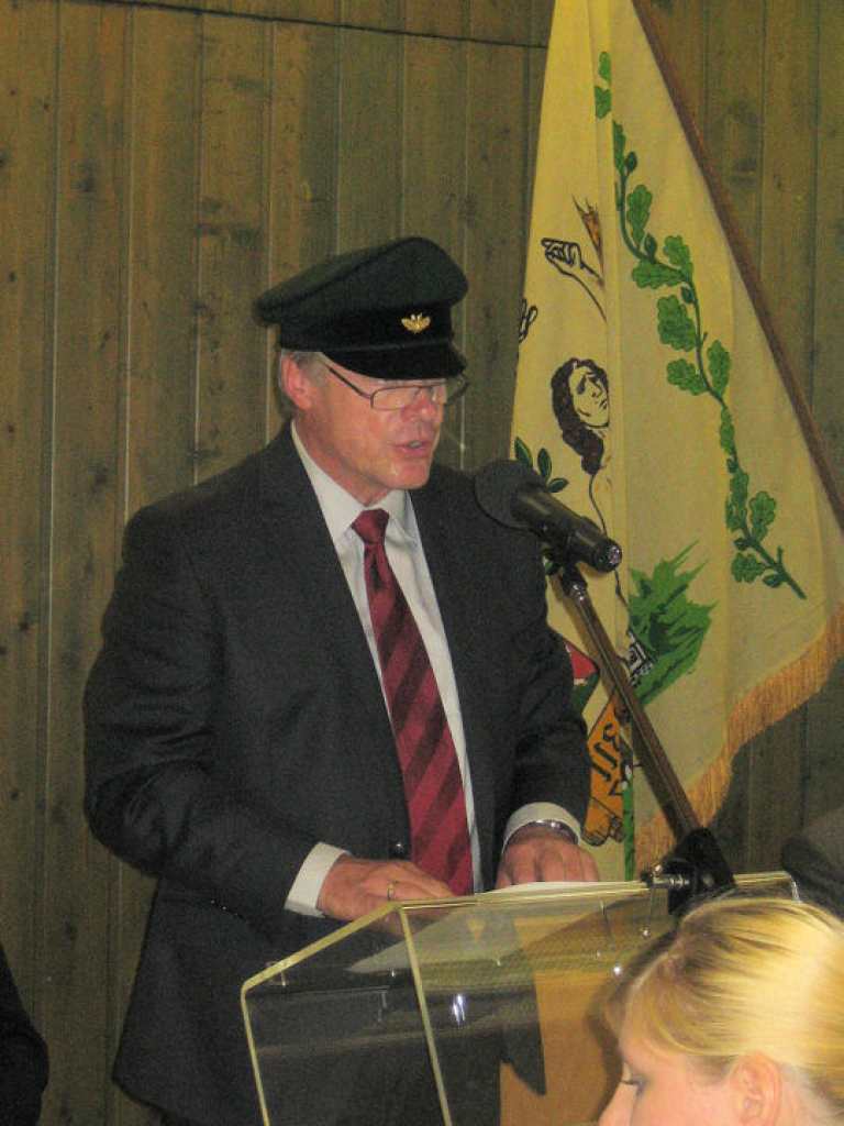 Ordensübergabe 2012 - Schützenkönig Heribert Wrede Ordensübergabe 2012 - Schützenkönig Heribert Wrede