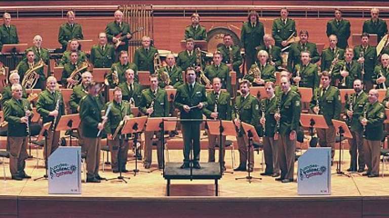 schuetzenverein-olpe-musikverpflichtung-schuetzenvall-2004-4