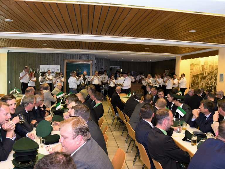 02-schuetzenverein-olpe-ordensübergabe-2017-stephan-neuhaus