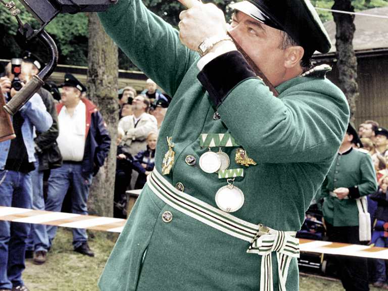 Schützenkönig 2000 - Paul Imhäuser Schützenkönig 2000 - Paul Imhäuser