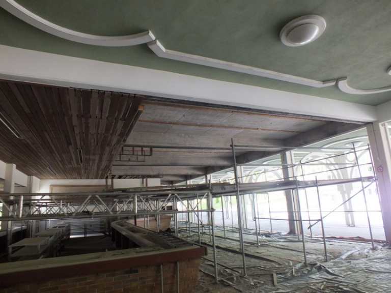 Erneuerung der Decke im Hauptzelt 2016 Erneuerung der Decke im Hauptzelt 2016