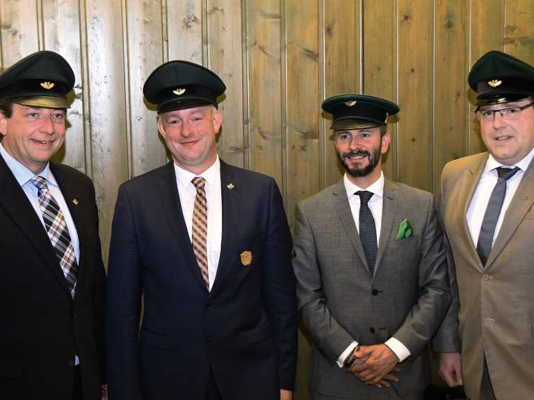 09-schuetzenverein-olpe-ordensübergabe-2017-stephan-neuhaus